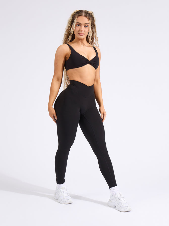 Candid Cross Waist Legging - Onyx Black Image 4