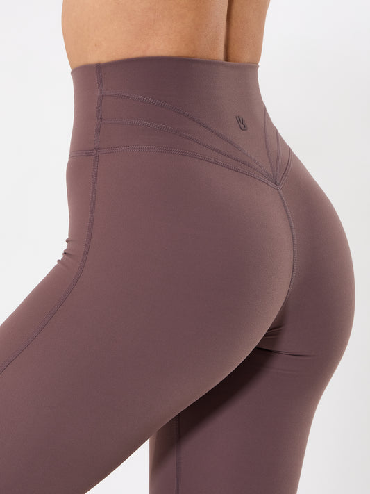 Legacy Legging - Mocha Berry