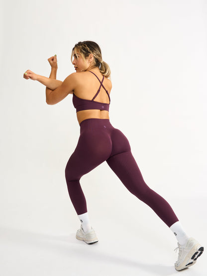 Plunge Seamless Sports Bra - High Court