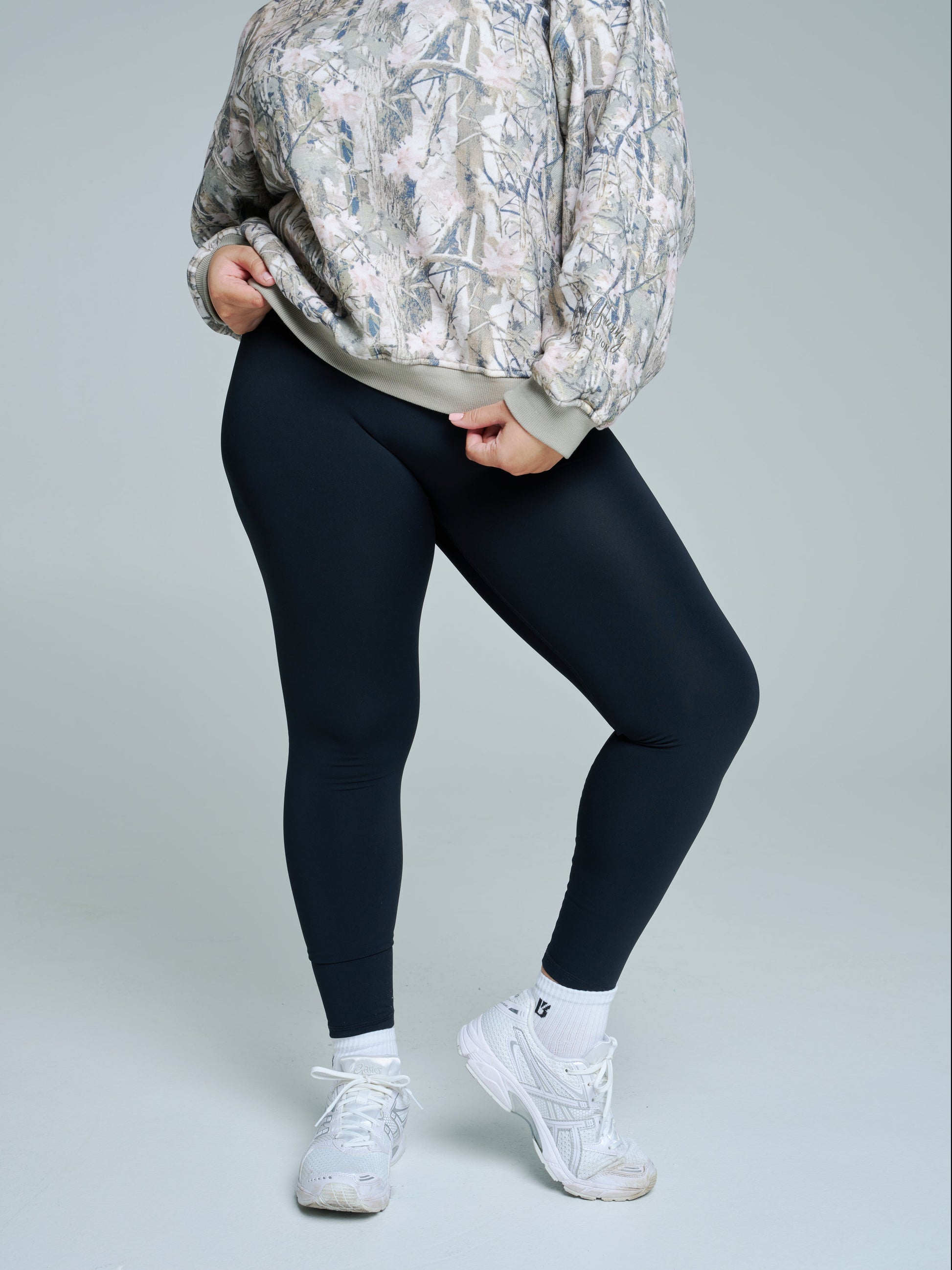 Plush Fleece Crew Pullover - Pink Camo