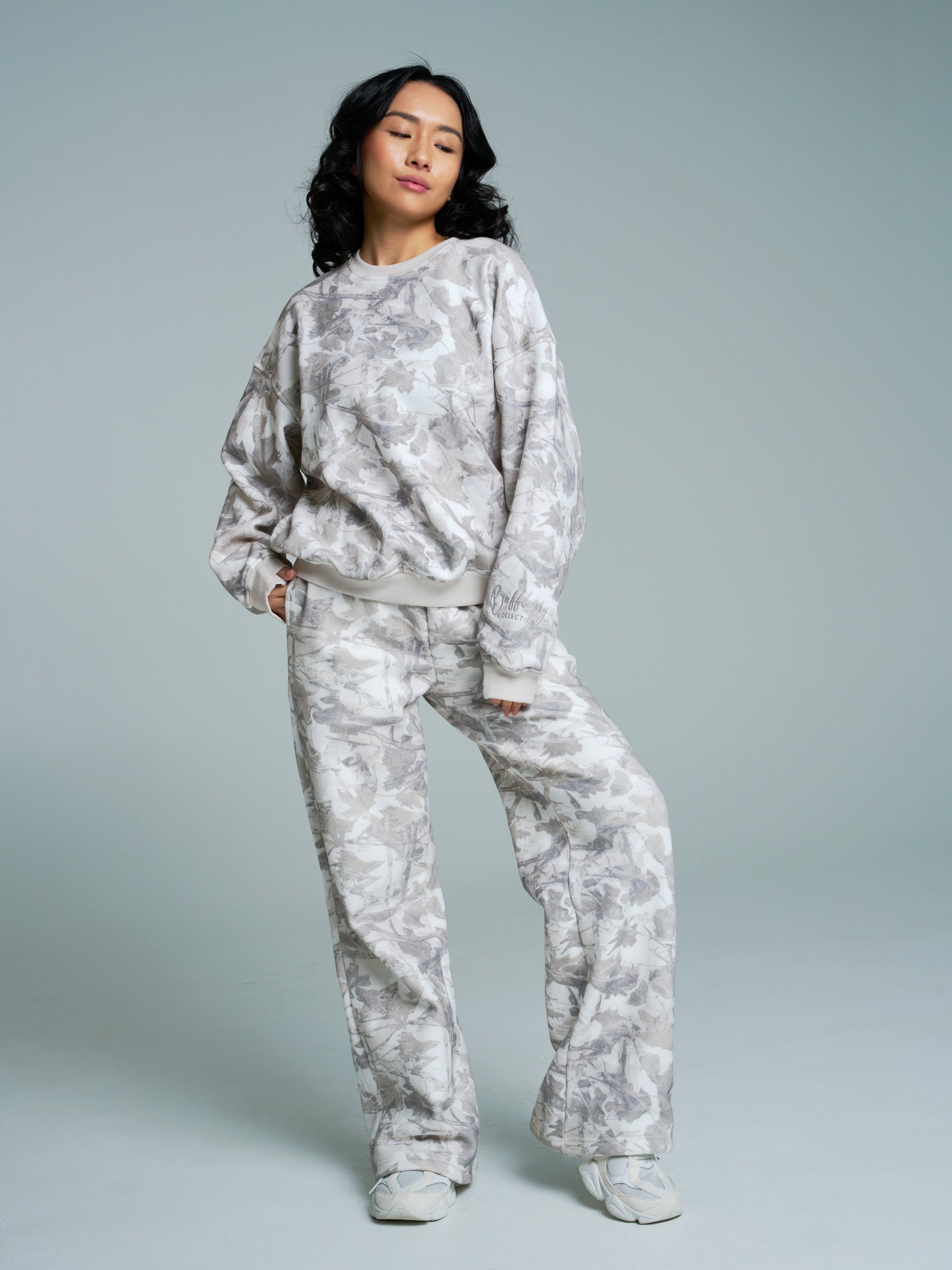 Plush Fleece Crew Pullover - Snow Camo