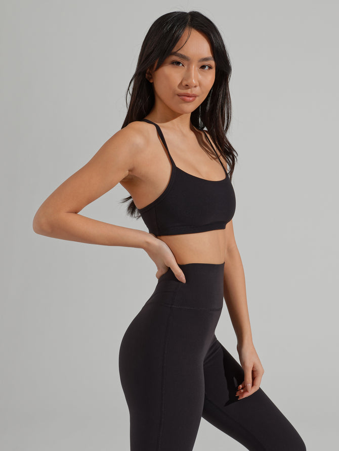 Reversible Sports Bra - Onyx Black and White Image 3